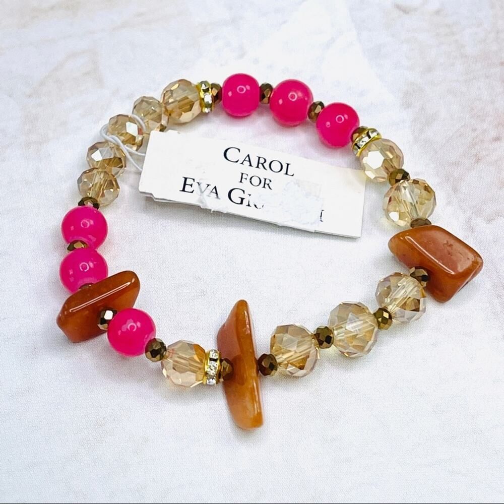Carol for Eva Graham beaded bracelet NWT